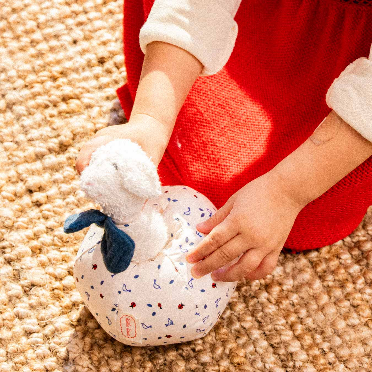 LUISA Lamm Rassel + Ball 